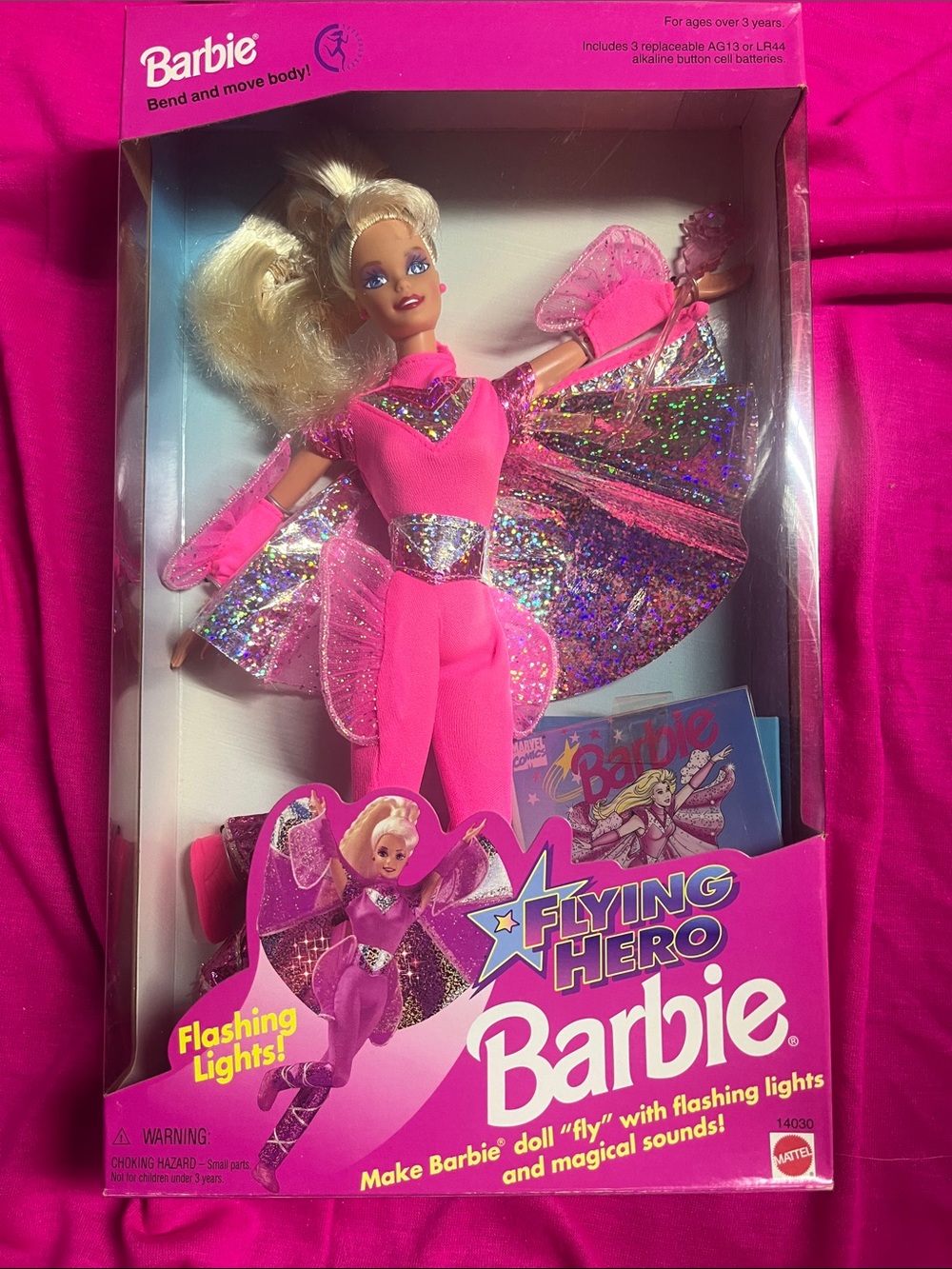NRFB 1995 Flying Hero Barbie Doll (Mattel #14030) Mini Marvel Comic